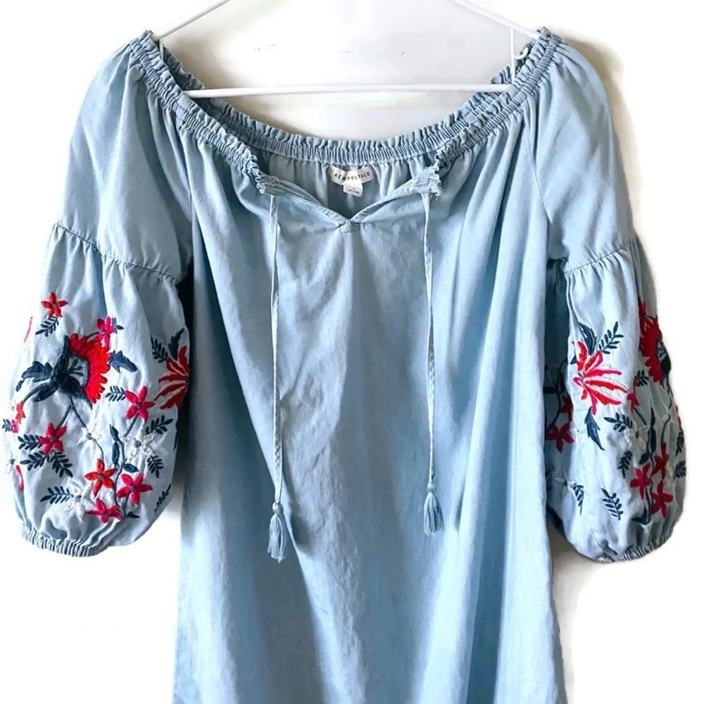 Aeropostale Solid Off-The-Shoulder Embroidered Chambray Shift Dress size S - Picture 6 of 9